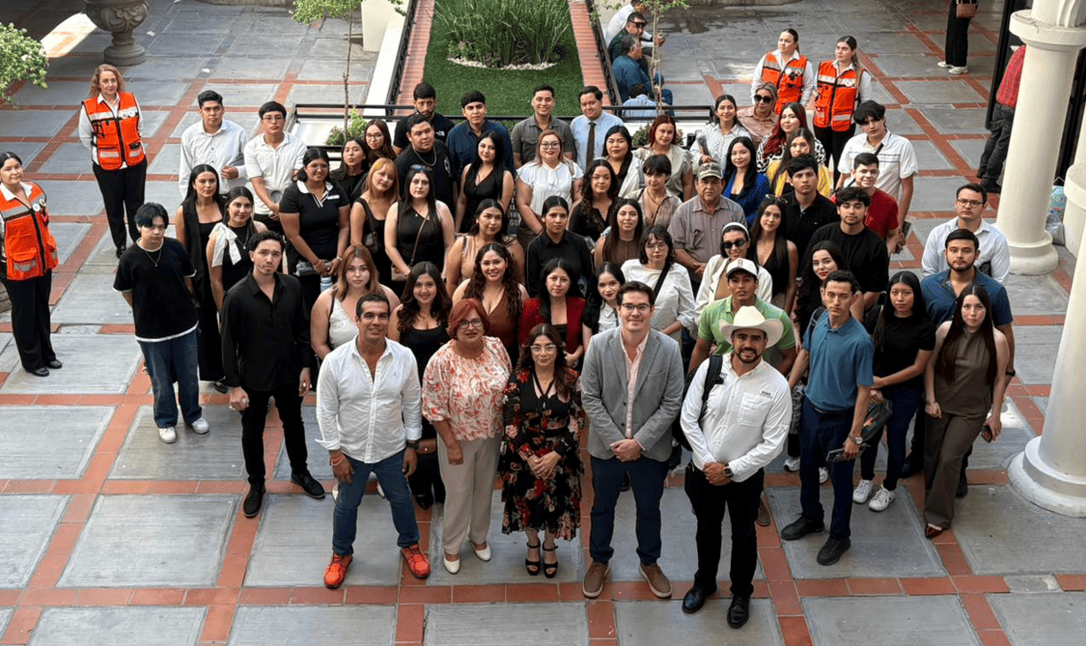 Recibe el Poder Judicial del Estado de Sonora a estudiantes universitarios de Navojoa