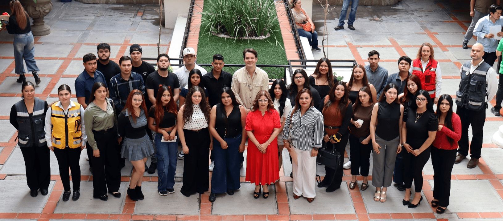 Recibe el Poder Judicial del Estado de Sonora a estudiantes de la Universidad de Sonora, Campus Caborca